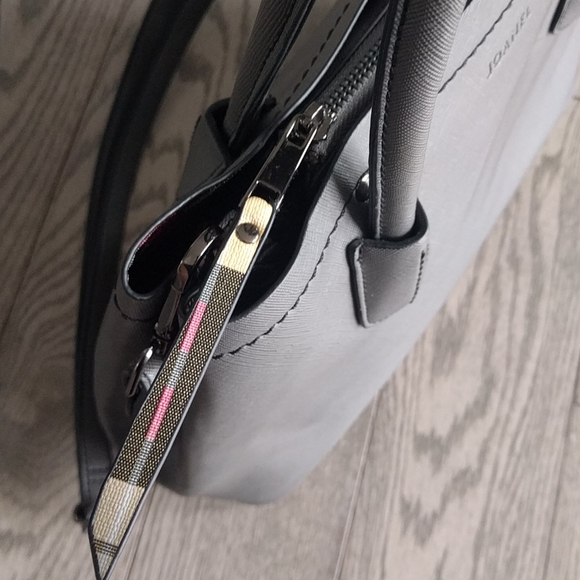 Beautiful grey bag by Joanel✴️✴️✴️✴️🌸 - Picture 12 of 12